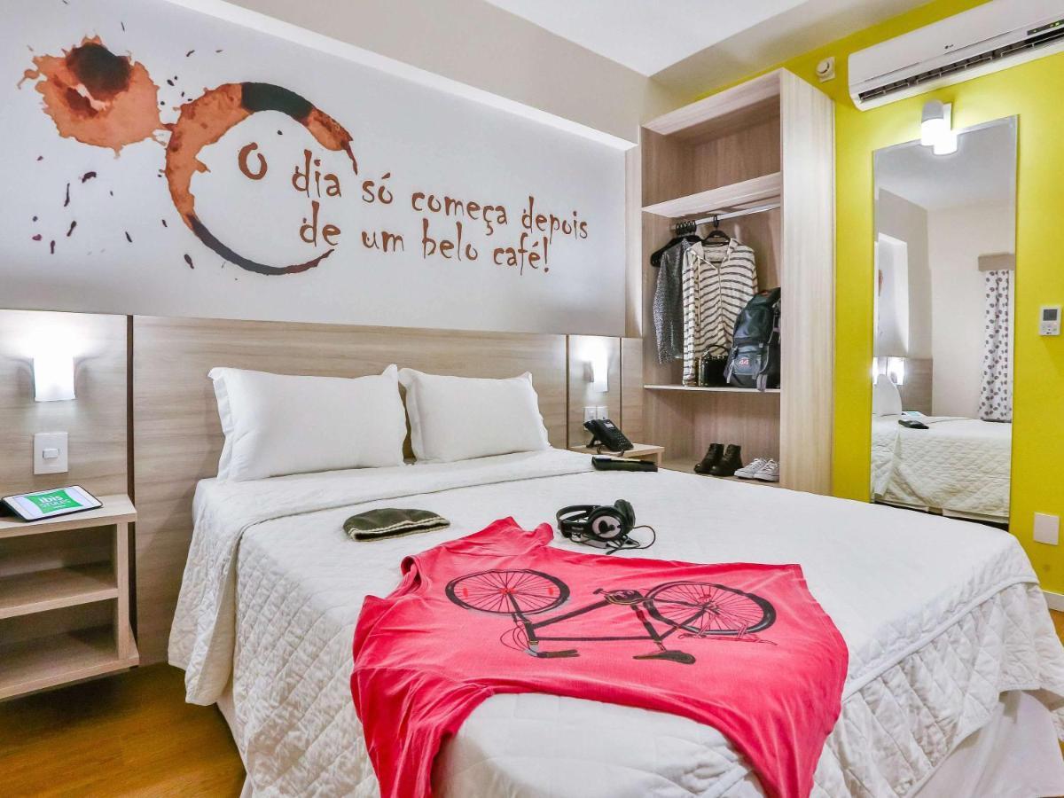 Отель Ibis Styles Витория-да-Конкиста Экстерьер фото